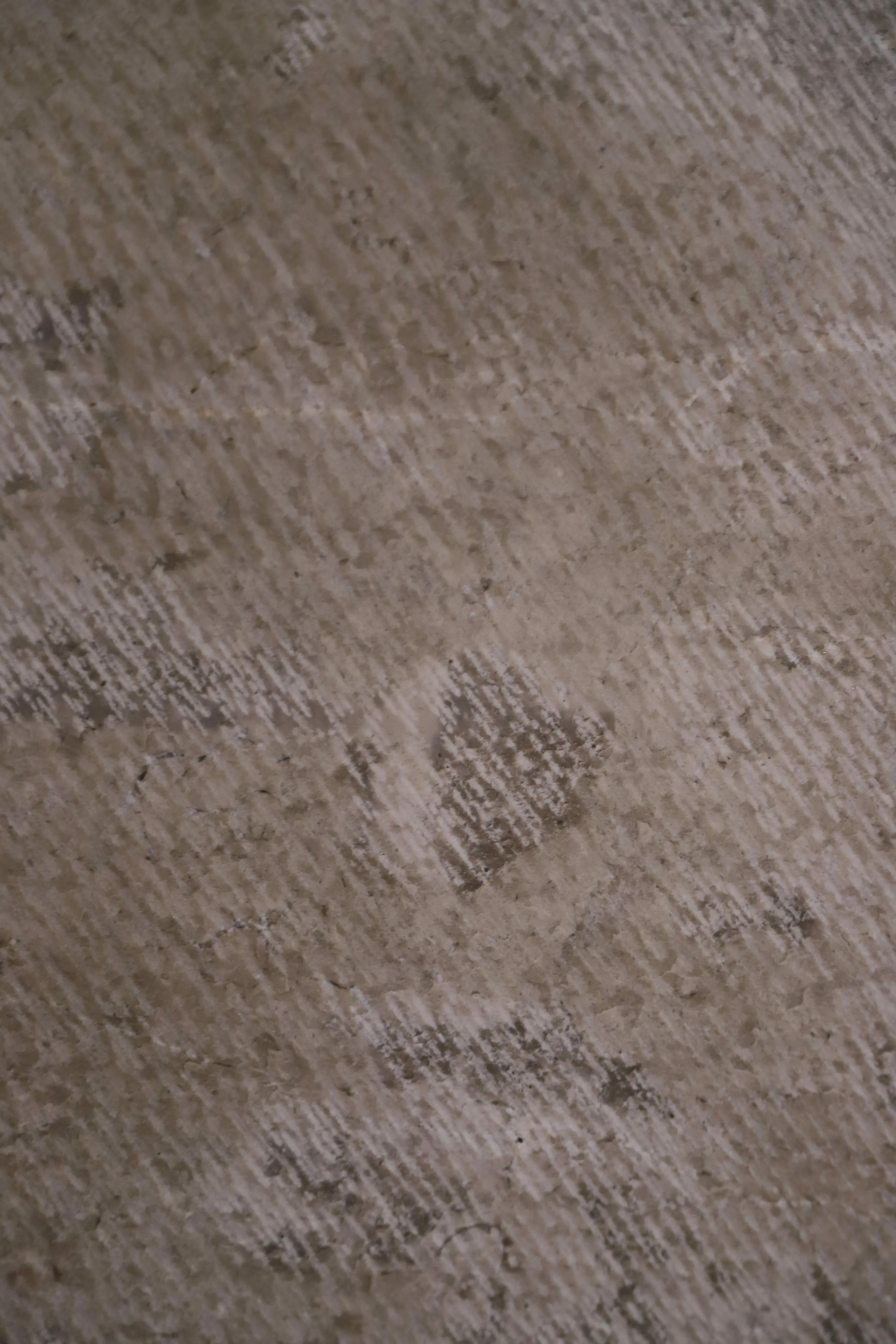 Chiseled Grooved Jerusalem Stone