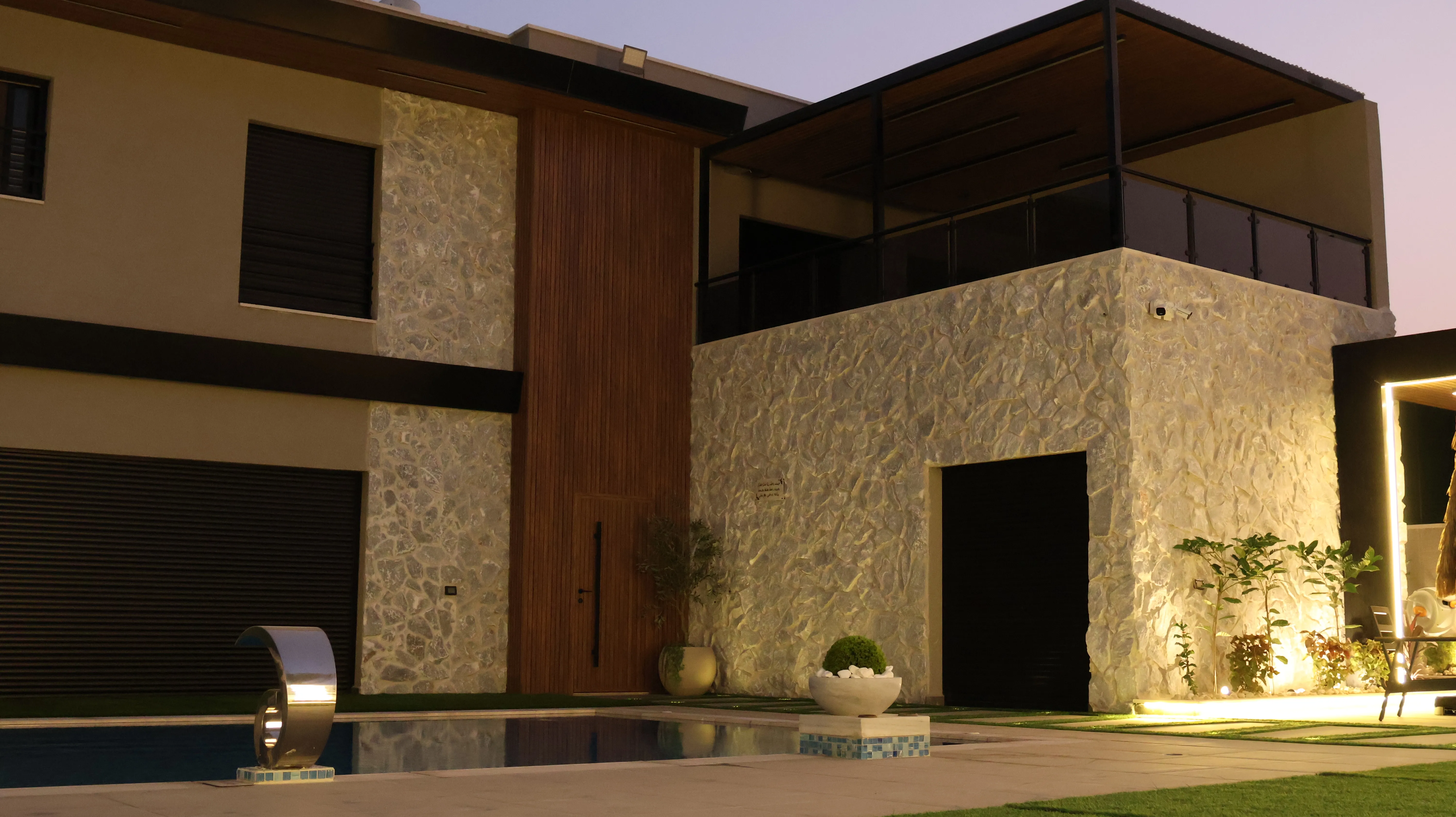 Why Has Natural Stone Become the Premier Choice for Modern Home Decor?