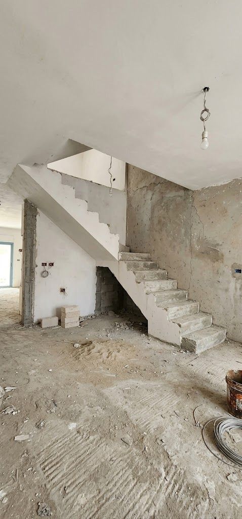 Stair enclosure — before